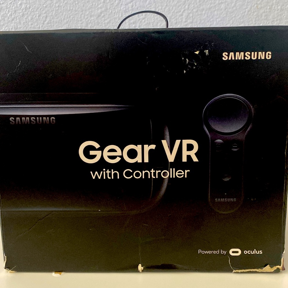 VR headset